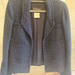 CHANEL Navy Textured Tweed Bouclé Blazer